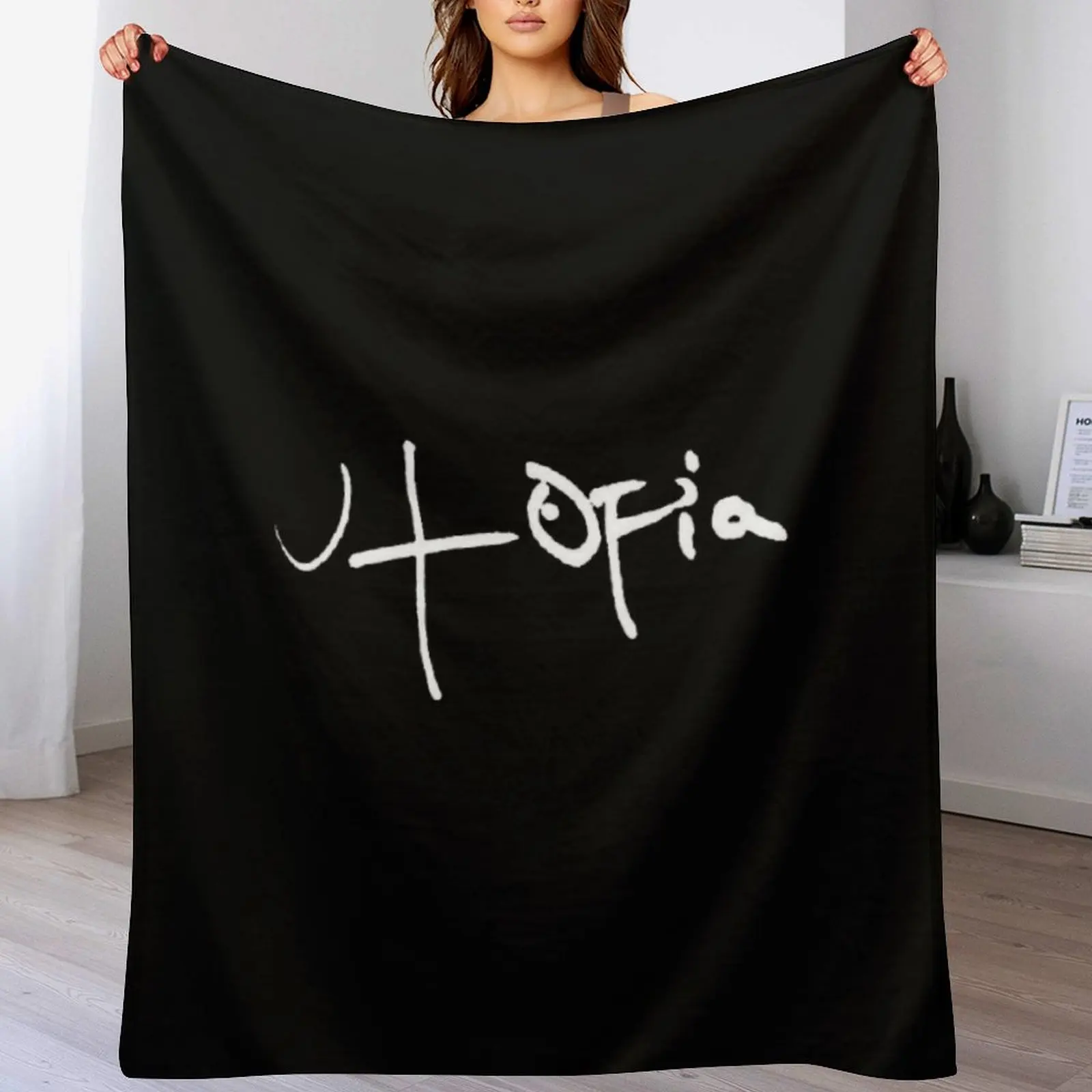 black of utofia Throw Blanket Warm Comfortable Blanket for Office Napping
black of utofia Throw Blanket Warm Comfortable Blanket for Office Napping