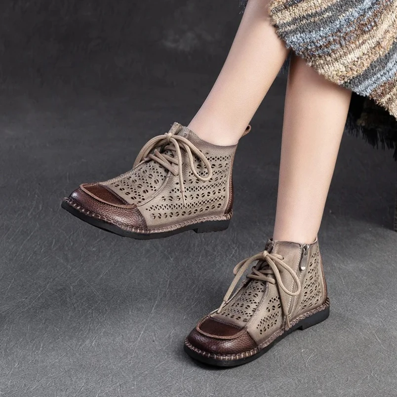 2025 дизайнерские дышащие ботильоны из натуральной кожи для женщин, летние летние ботинки ручной работы в стиле ретро на мягком плоском каблуке, крутые ботинки
2025 дизайнерские дышащие ботильоны из натуральной кожи для женщин, летние летние ботинки ручной работы в стиле ретро на мягком плоском каблуке, крутые ботинки