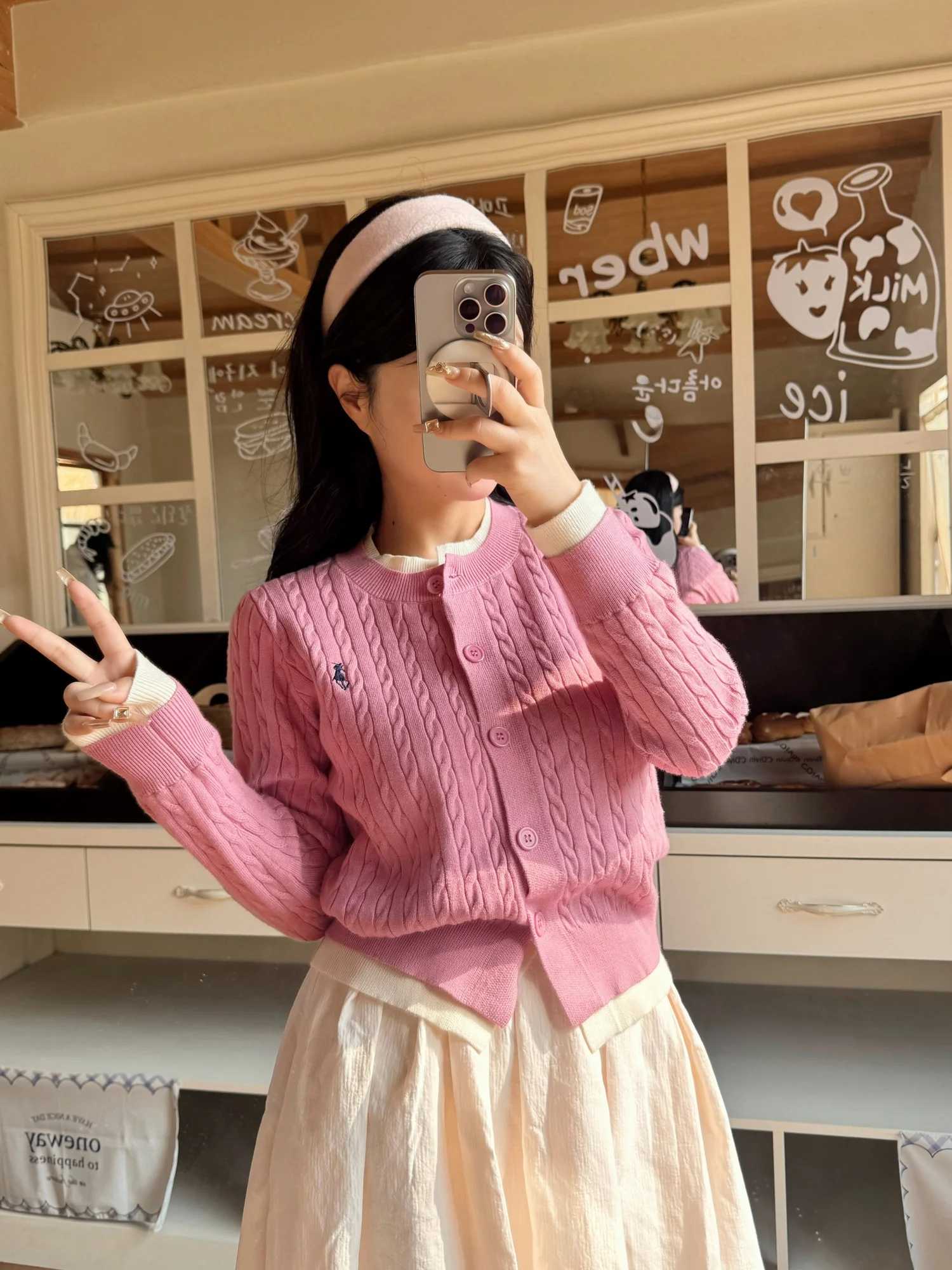 Spring Women's Knitted Milk Pink Sakura Patterned Twist Cardigan Loose Fit Long Sve round Ne ort Length Button Detail
Spring Women's Knitted Milk Pink Sakura Patterned Twist Cardigan Loose Fit Long Sve round Ne ort Length Button Detail