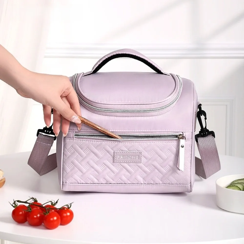 Handbag PEVA Lunch Bag Thickened Large Capacity Picnic Bag Waterproof Heat Preservation Insulated Bag Food Storage
Handbag PEVA Lunch Bag Thickened Large Capacity Picnic Bag Waterproof Heat Preservation Insulated Bag Food Storage