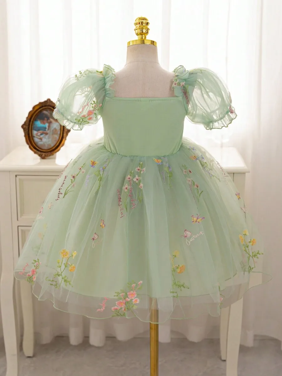 Mint Green Floral Embroidered Tulle Ball Gown Dress For Formal Evening Cocktail Party
Mint Green Floral Embroidered Tulle Ball Gown Dress For Formal Evening Cocktail Party