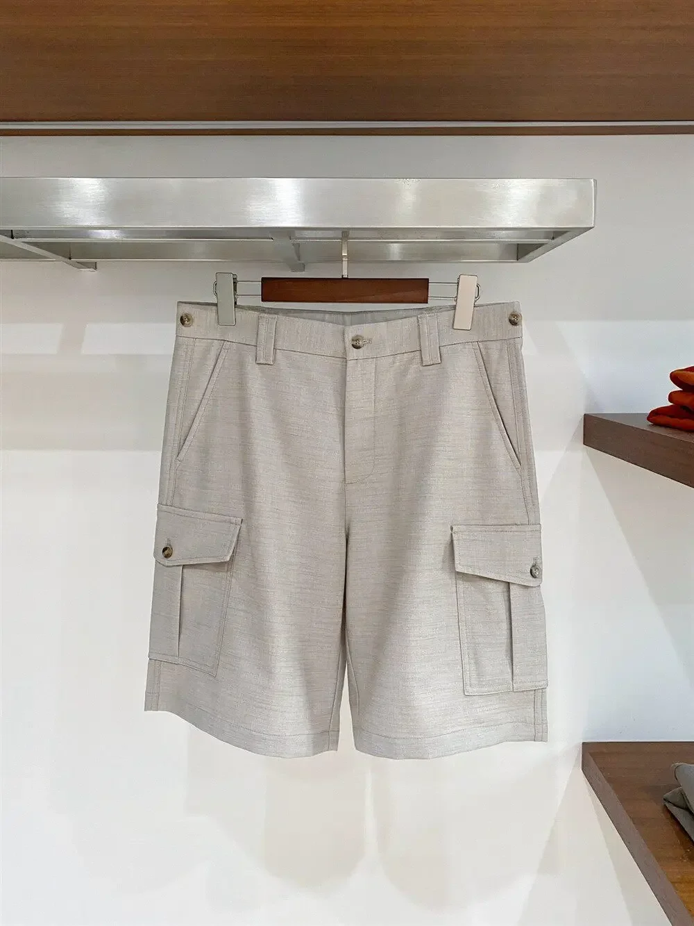 Italian BC old money style summer tooling double bag embossed casual shorts
Italian BC old money style summer tooling double bag embossed casual shorts
