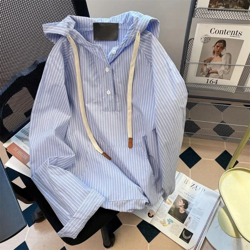 Femme Spring Summer Korean Fashion Striped Hooded Shirt All-match Fashionable Drawstring Women Shirts Cotton Loose Pullover Tops
Femme Spring Summer Korean Fashion Striped Hooded Shirt All-match Fashionable Drawstring Women Shirts Cotton Loose Pullover Tops