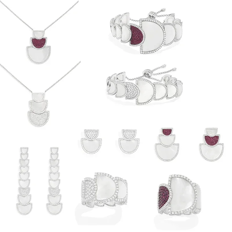 RP 925 Sterling Silver High Quality 2023 September New White Friary Earrings Necklace Bracelet Ring Exquisite Jewelry
RP 925 Sterling Silver High Quality 2023 September New White Friary Earrings Necklace Bracelet Ring Exquisite Jewelry