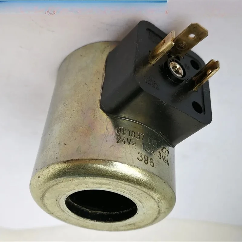 Coil 1837001227 BHY831690 1837001226 831701S 1837001471 01311
Coil 1837001227 BHY831690 1837001226 831701S 1837001471 01311