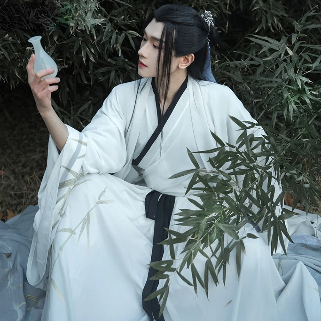 Hanfu Men Chinese Traditional Embroidery Hanfu Couples Cosplay Han Dynasty Dance Costumes Ancient Party Halloween Outfits
Hanfu Men Chinese Traditional Embroidery Hanfu Couples Cosplay Han Dynasty Dance Costumes Ancient Party Halloween Outfits