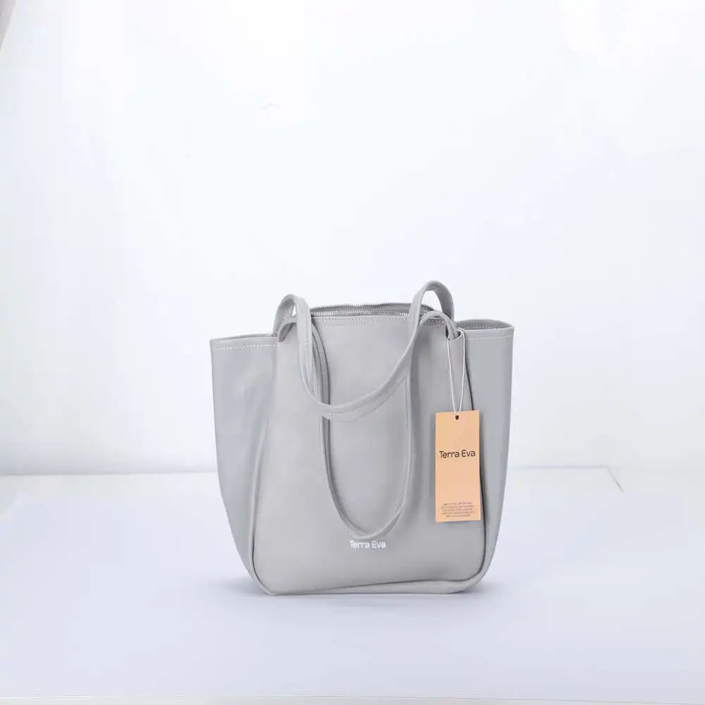 Женская сумка TERRA EVA для повседневного использования и поездок
Женская сумка TERRA EVA для повседневного использования и поездок