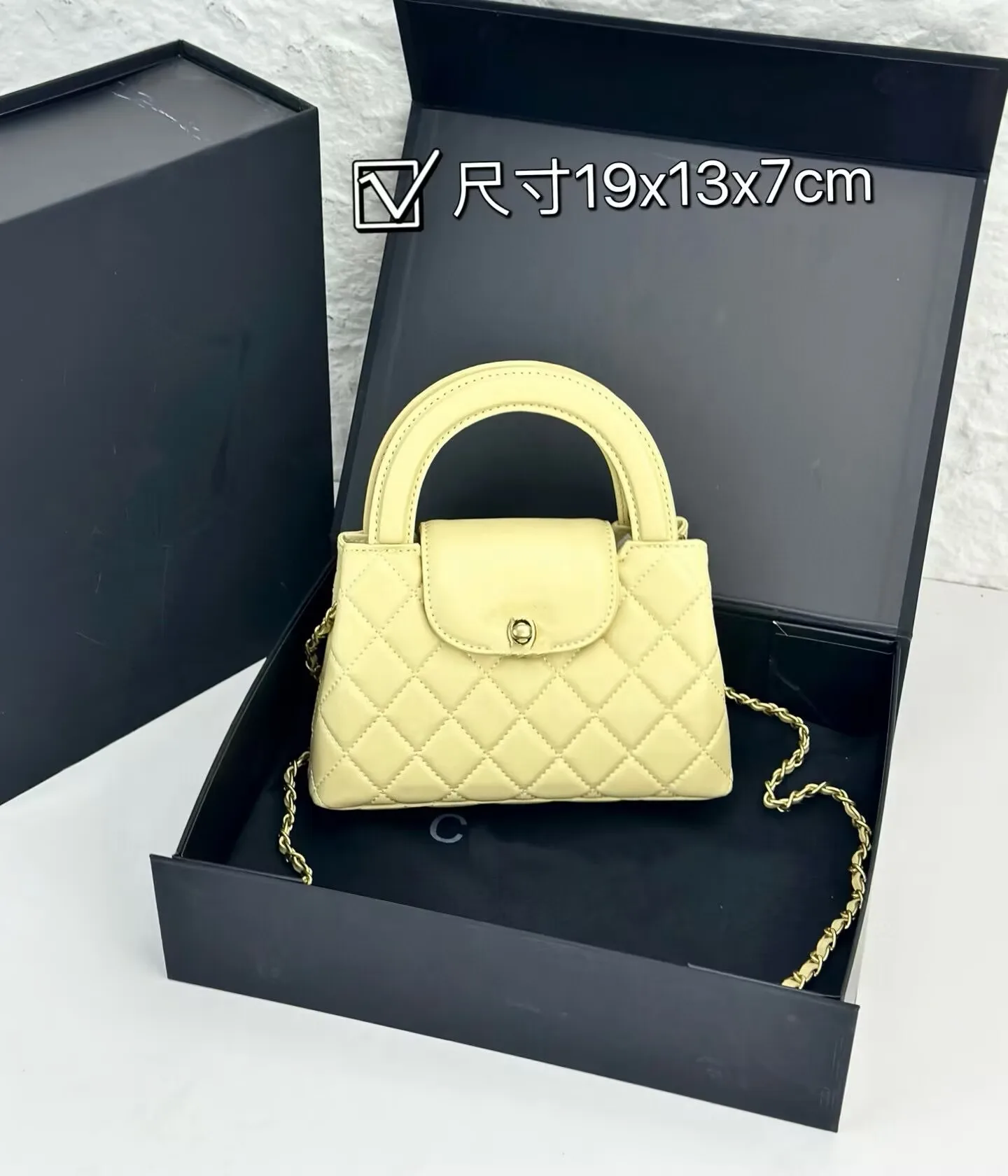 2025 Luxury Designer Handbags High Quality Women Crossbody Bag Real Leather Flap Bag Fashion Brand Shoulder Bag New Handbags
2025 Luxury Designer Handbags High Quality Women Crossbody Bag Real Leather Flap Bag Fashion Brand Shoulder Bag New Handbags