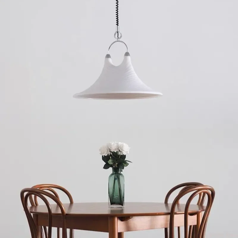GHEUVNJ Living room antique style white organic glass acrylic double lamp design dining room pendant light
GHEUVNJ Living room antique style white organic glass acrylic double lamp design dining room pendant light