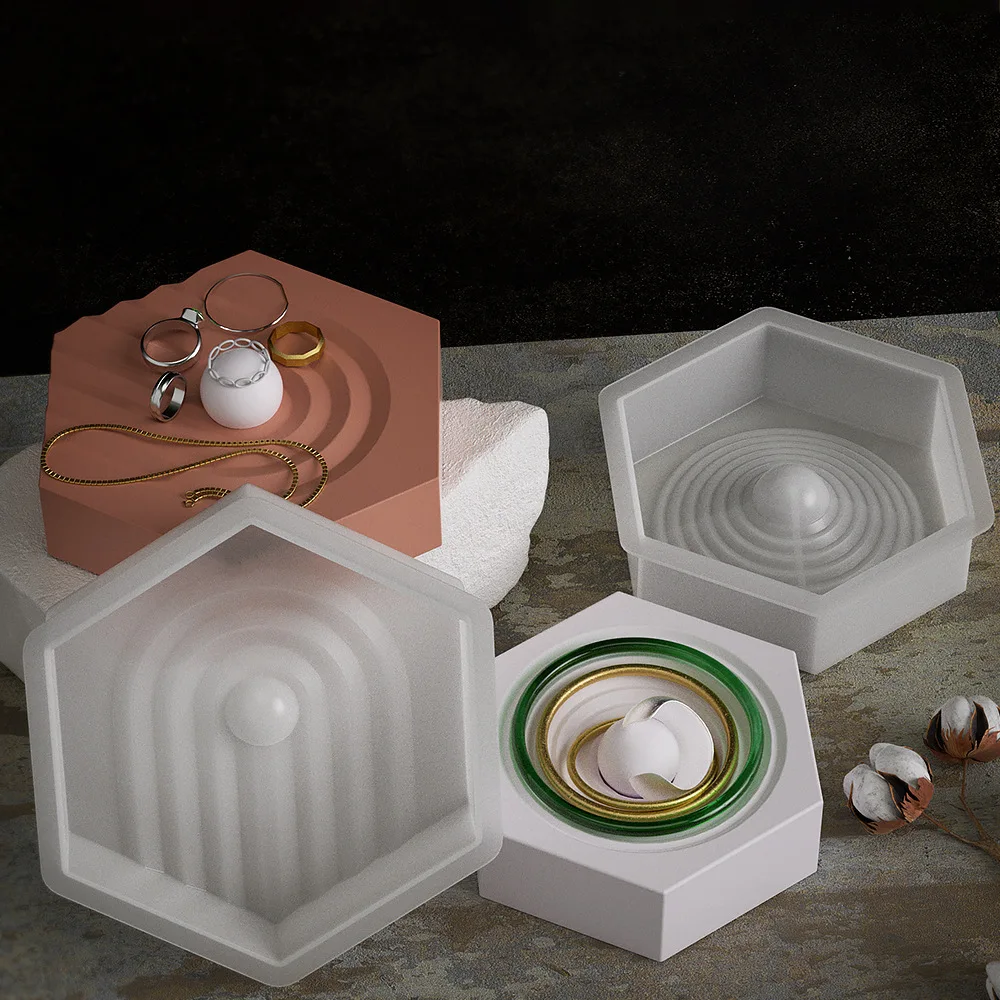 Hexagonal Resin Tray Molds for Making Jewelry Tray DIY Gypsum Cement Jewelry Holder Earrings Tray Silicone Mold for Home Decor
Hexagonal Resin Tray Molds for Making Jewelry Tray DIY Gypsum Cement Jewelry Holder Earrings Tray Silicone Mold for Home Decor