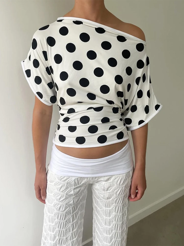 Absobe Polka Dot One-Shoulder Short Sleeve Top For Women Back Lace-up Waist Slim Fit T-Shirt Y2K Hot Girl Casual Tee Streetwear
Absobe Polka Dot One-Shoulder Short Sleeve Top For Women Back Lace-up Waist Slim Fit T-Shirt Y2K Hot Girl Casual Tee Streetwear