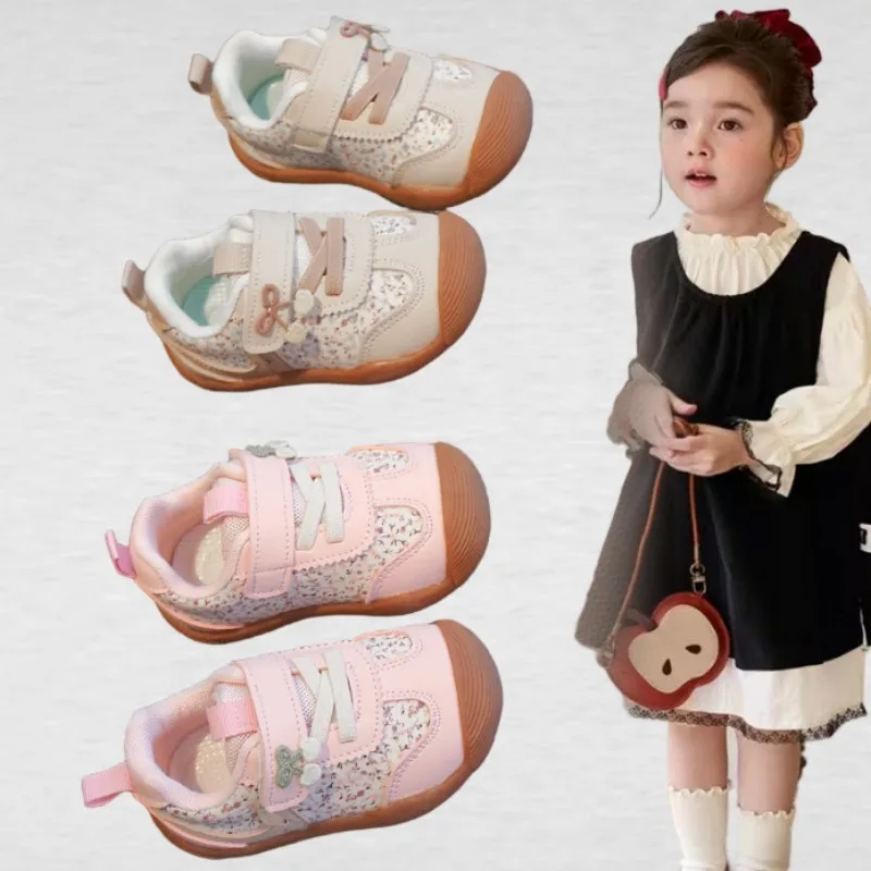 Spring Autumn New Preschool Baotou Learning Step Shoes Girls' Casual Shoes Small Floral Leather Face Princess Sports Shoes
Spring Autumn New Preschool Baotou Learning Step Shoes Girls' Casual Shoes Small Floral Leather Face Princess Sports Shoes