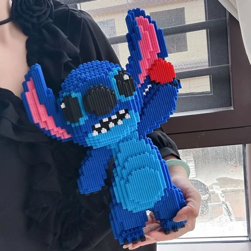 New 30cm Blue Stitch Love Block Toy Small Particle Brick Children's Adult Block Toy 3D Desktop Model Christmas Gift
New 30cm Blue Stitch Love Block Toy Small Particle Brick Children's Adult Block Toy 3D Desktop Model Christmas Gift