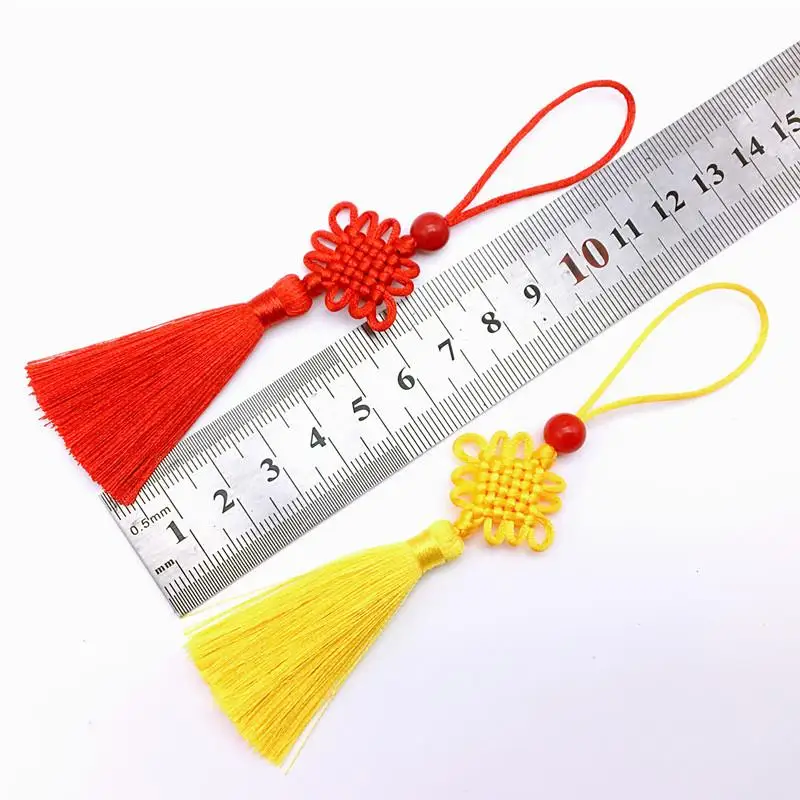 Small Gourd Shape Knot Tassel Fringe Pendent Handmade Weaving Craft 7 Thread Braid Regional Folk Art from Zhejiang
Small Gourd Shape Knot Tassel Fringe Pendent Handmade Weaving Craft 7 Thread Braid Regional Folk Art from Zhejiang