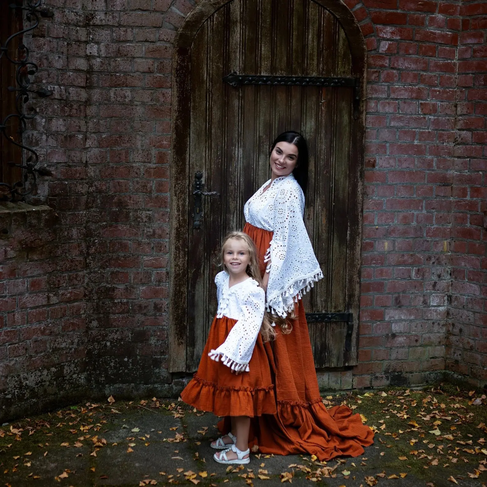 Boho Cotton Maternity Photo Shoot Dress Rusty Red Bohemian Lace Stiches Cotton Pregnant Woman Photography Long Dresses
Boho Cotton Maternity Photo Shoot Dress Rusty Red Bohemian Lace Stiches Cotton Pregnant Woman Photography Long Dresses