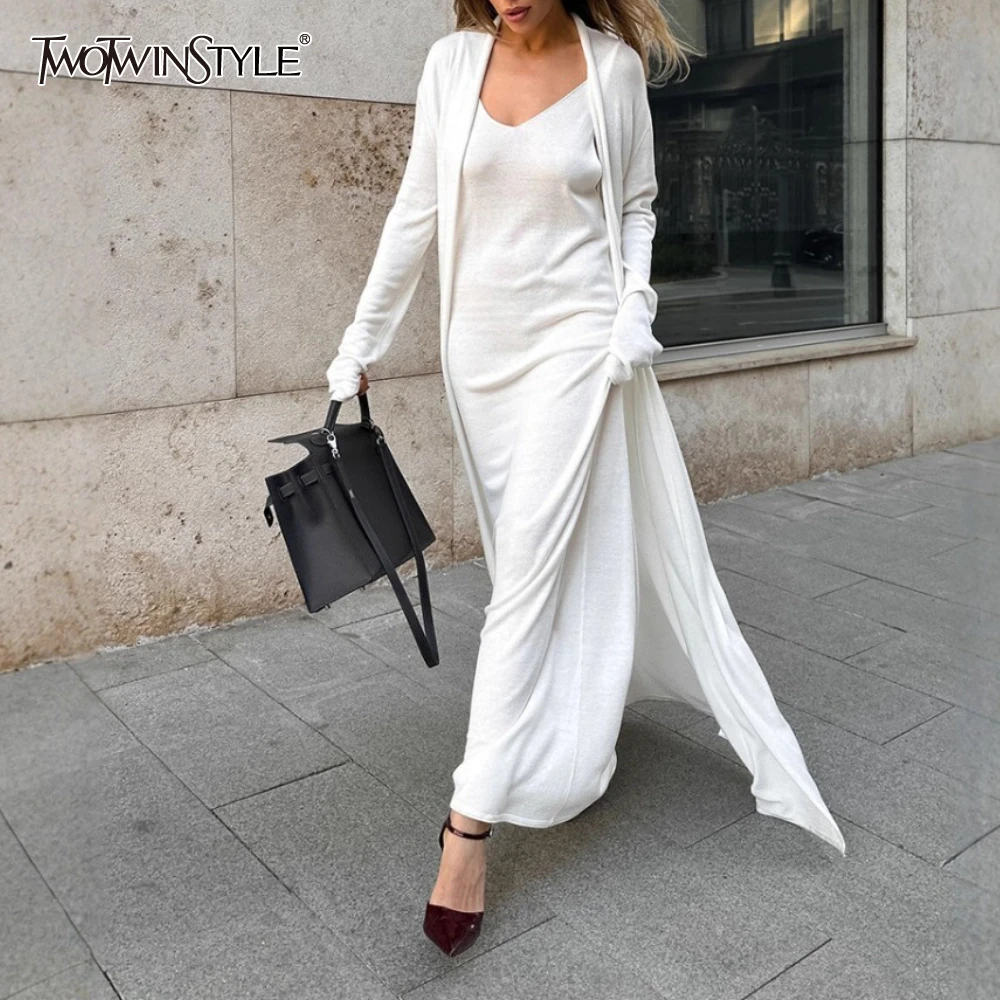 TWOTWINSTYLE Two Piece Set for Women Square Collar Sleeveless Sling with Slimming Long Sleeve Cardigans Minimalist Outfit Female
TWOTWINSTYLE Two Piece Set for Women Square Collar Sleeveless Sling with Slimming Long Sleeve Cardigans Minimalist Outfit Female