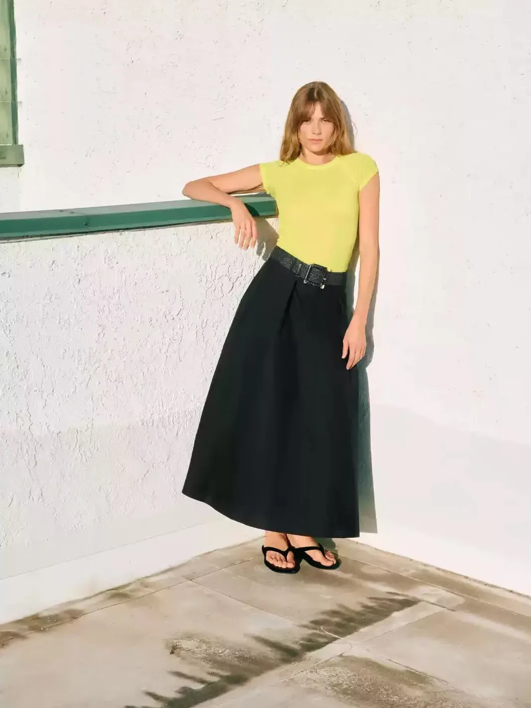 Elegant High Waist Midi Skirt with Belt Layered Decoration New Summer Women's Fashion Ethnic Stage Costume 18-25 Years Old
Elegant High Waist Midi Skirt with Belt Layered Decoration New Summer Women's Fashion Ethnic Stage Costume 18-25 Years Old
