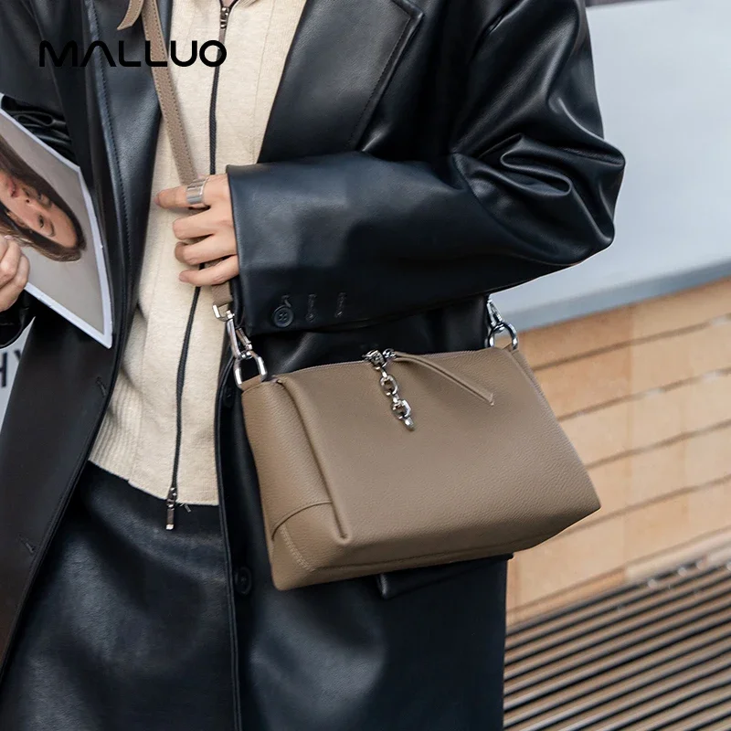 Women Cow Genuine Leather Shoulder Bags Ladies Fashion Designer Luxury Handbags Female Versatile Cowhide Small Square Bag lady
Women Cow Genuine Leather Shoulder Bags Ladies Fashion Designer Luxury Handbags Female Versatile Cowhide Small Square Bag lady