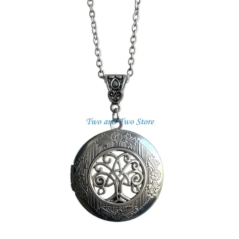 HX6F Tree Pendant Necklace With Photo Storage Space And Knot Detail
HX6F Tree Pendant Necklace With Photo Storage Space And Knot Detail