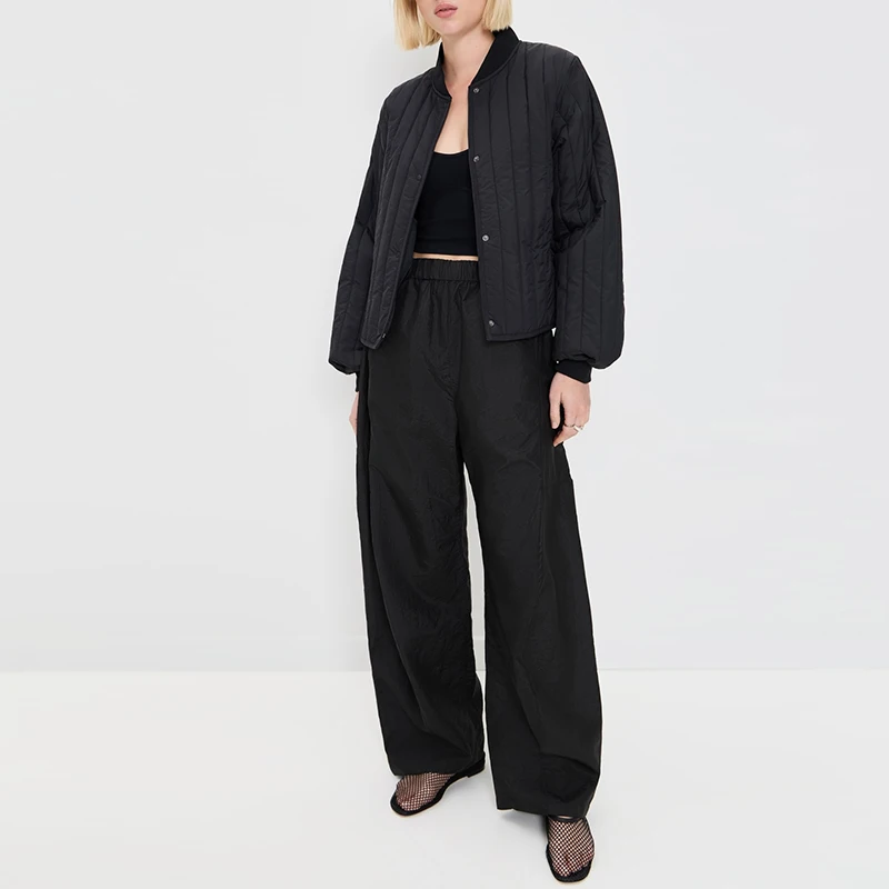 Winter Women's Quilted Cotton Solid Color Stand Up Collar Long Sleeve Single breasted With Pocket Windproof Warm Casual Coats
Winter Women's Quilted Cotton Solid Color Stand Up Collar Long Sleeve Single breasted With Pocket Windproof Warm Casual Coats