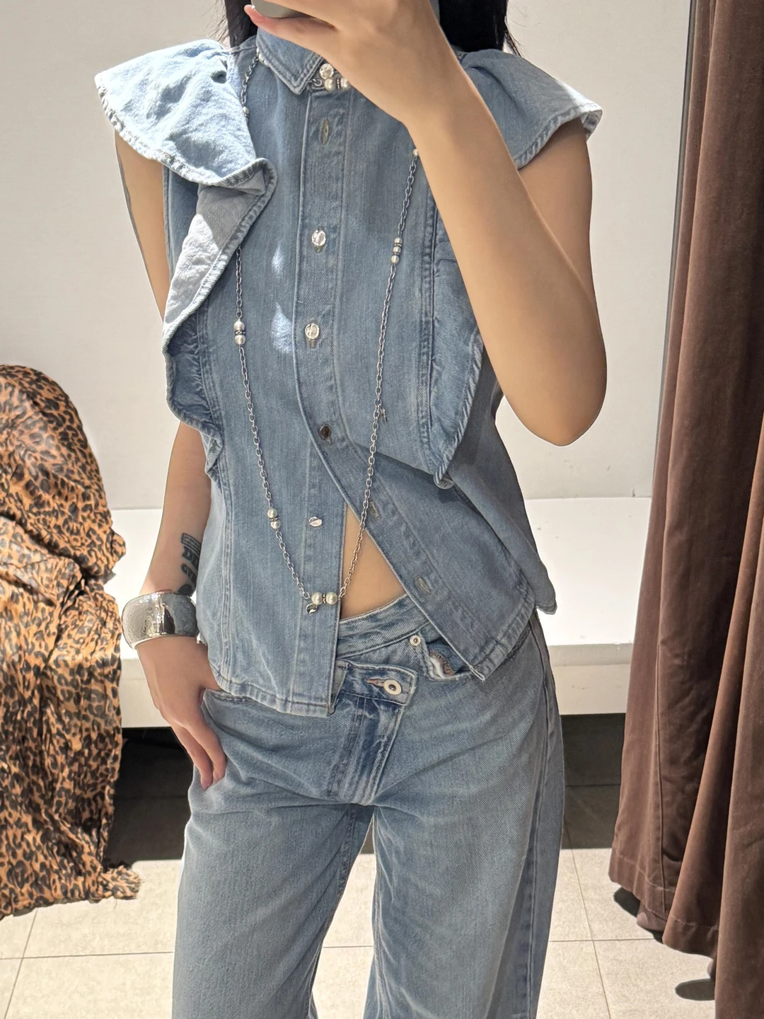 Синяя милая кружевная отделка ort Svel Denim irt Женский летний модный облегающий повседневный топ с отложным воротником на пуговицах
Синяя милая кружевная отделка ort Svel Denim irt Женский летний модный облегающий повседневный топ с отложным воротником на пуговицах