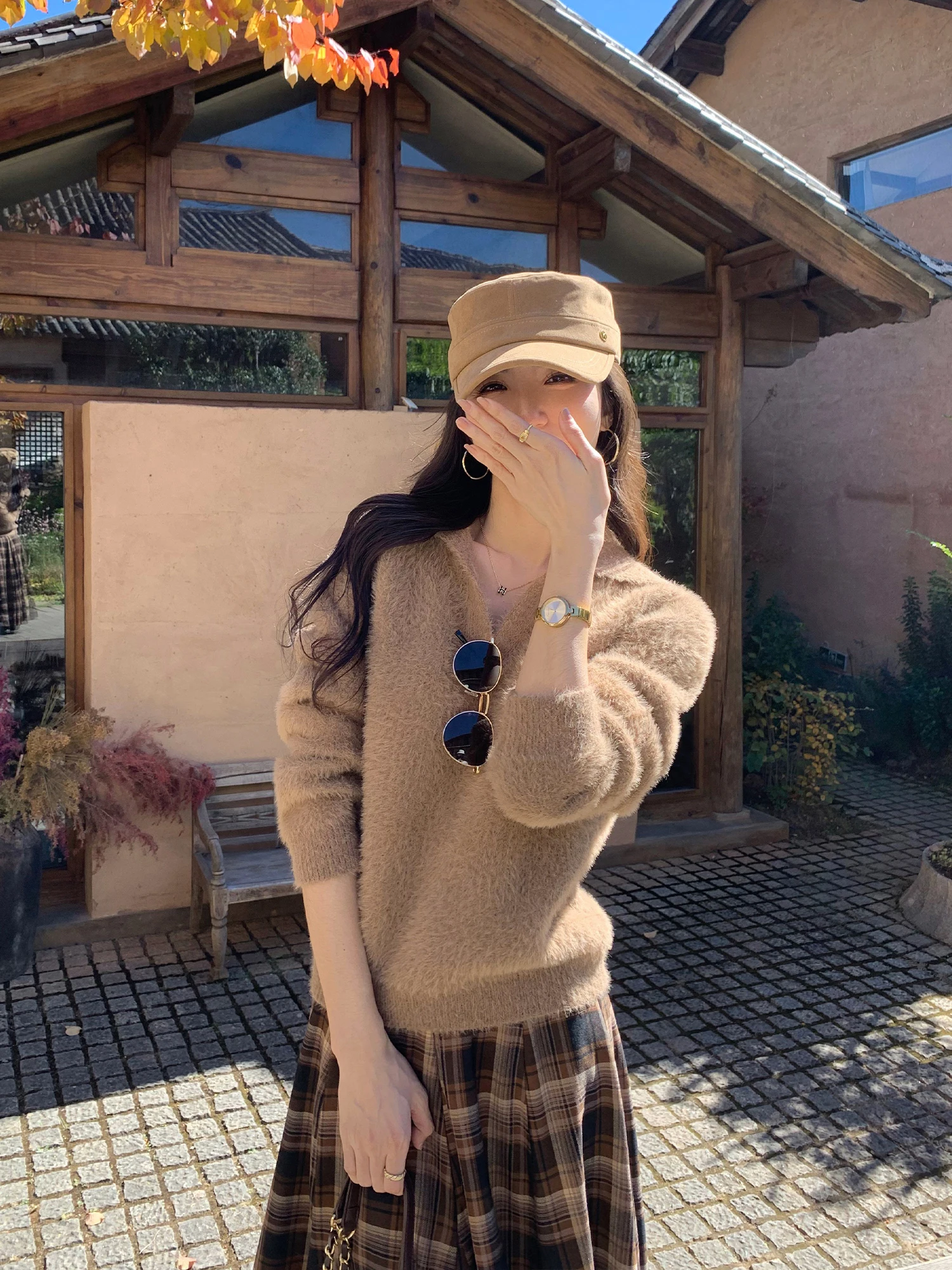 Mulvan Loose Fit V-Ne Pullover Knitwear Women's Soft Long Sve Faux Fur Ne Sweater Polyester Nylon Blend
Mulvan Loose Fit V-Ne Pullover Knitwear Women's Soft Long Sve Faux Fur Ne Sweater Polyester Nylon Blend