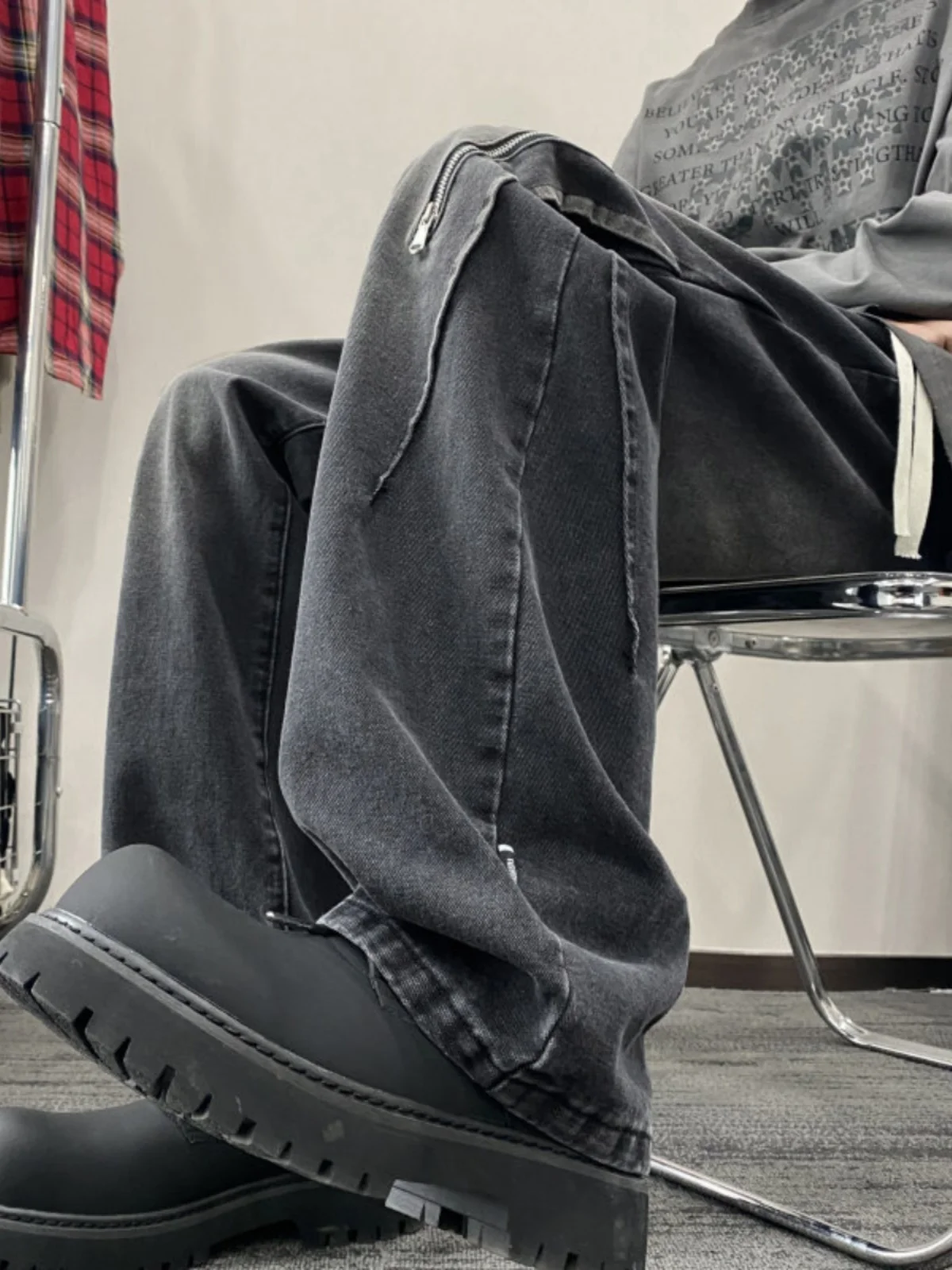 Мужские джинсы Waed в стиле пэчворк, свободные, прямые, повседневные, весенне-осенние, модные, брендовые, в стиле High Street, износостойкие, удобные
Мужские джинсы Waed в стиле пэчворк, свободные, прямые, повседневные, весенне-осенние, модные, брендовые, в стиле High Street, износостойкие, удобные