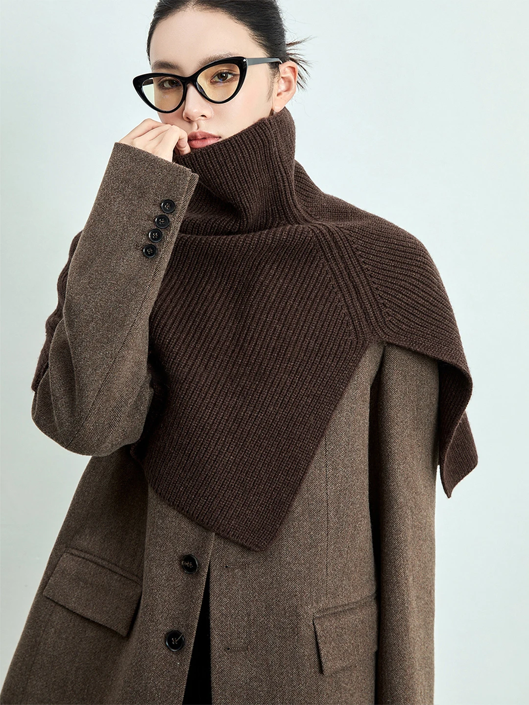 Retro Coffee Knitted Shawl Scarf Women's High Collar Layering Neck Warmer Luxury Outerwear Warm Neck Gaiter Autumn Winter
Retro Coffee Knitted Shawl Scarf Women's High Collar Layering Neck Warmer Luxury Outerwear Warm Neck Gaiter Autumn Winter