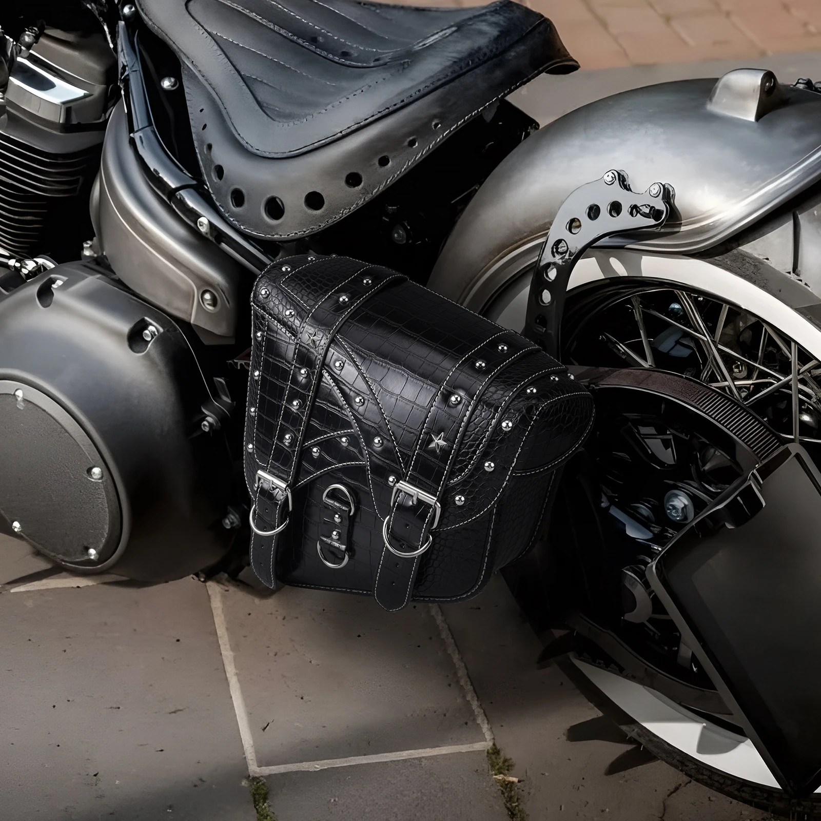 Vintage PU Leather Motorcycle Saddlebag for Harley Fat Boy 114 Heritage 2018-2023 Waterproof Motorbike Swingarm Bag Tool Storage
Vintage PU Leather Motorcycle Saddlebag for Harley Fat Boy 114 Heritage 2018-2023 Waterproof Motorbike Swingarm Bag Tool Storage