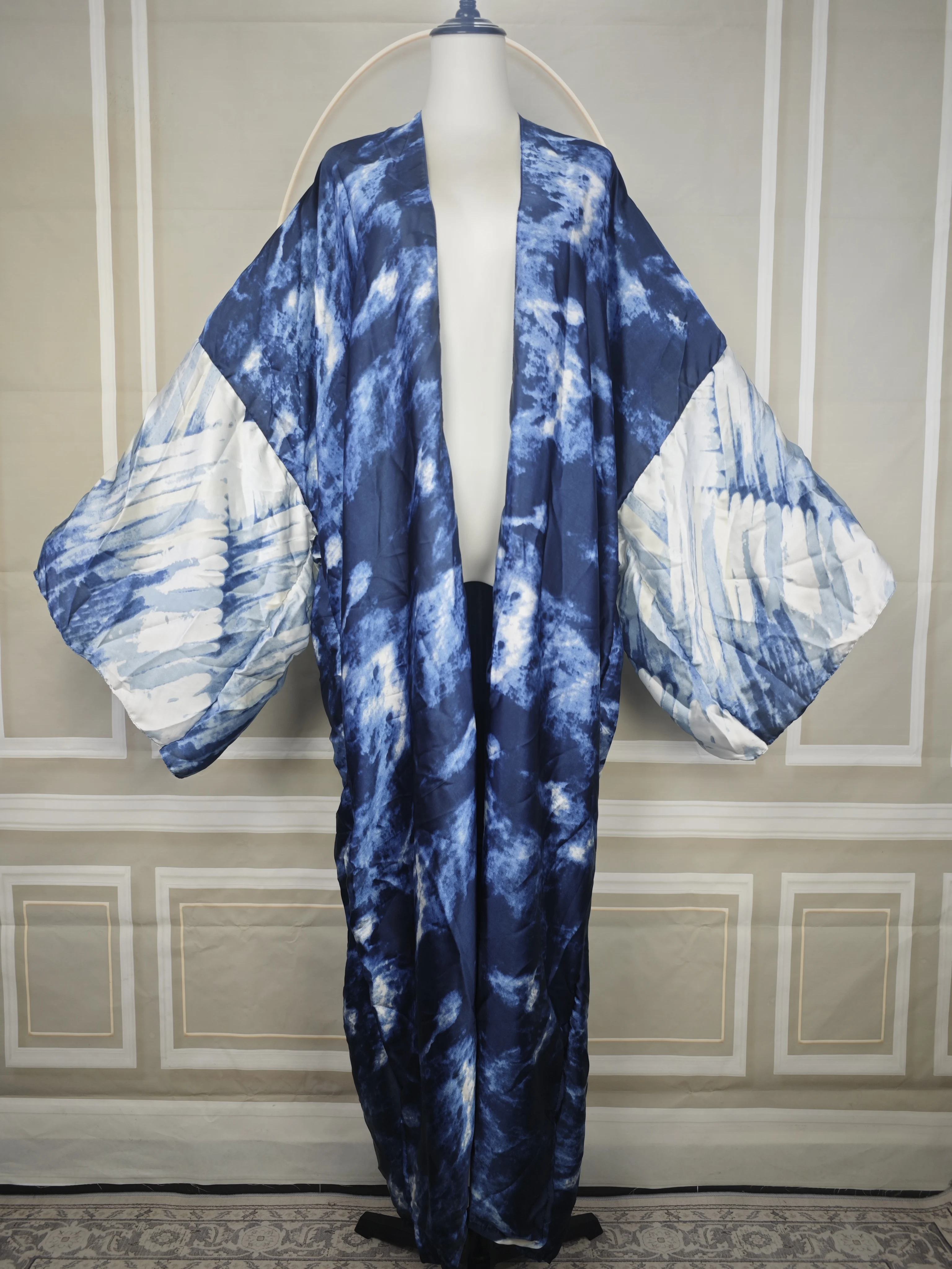 Middle East Muslim Women Summer Open Front Kimonos Bohomian Silk Printed Silk Duster Coat кимоно женское пляжное African Robe
Middle East Muslim Women Summer Open Front Kimonos Bohomian Silk Printed Silk Duster Coat кимоно женское пляжное African Robe