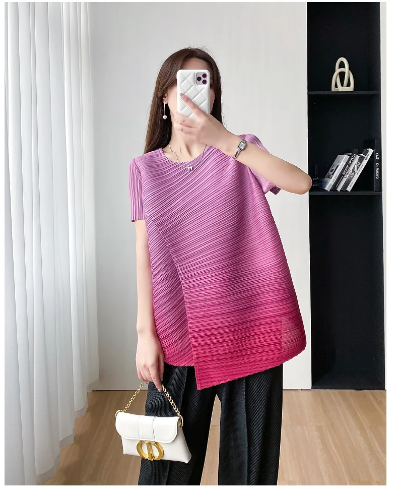 HOT SELLING Miyake new style fold fashion short sleeve o-neck Gradient Irregular T- shirt IN STOCK
HOT SELLING Miyake new style fold fashion short sleeve o-neck Gradient Irregular T- shirt IN STOCK