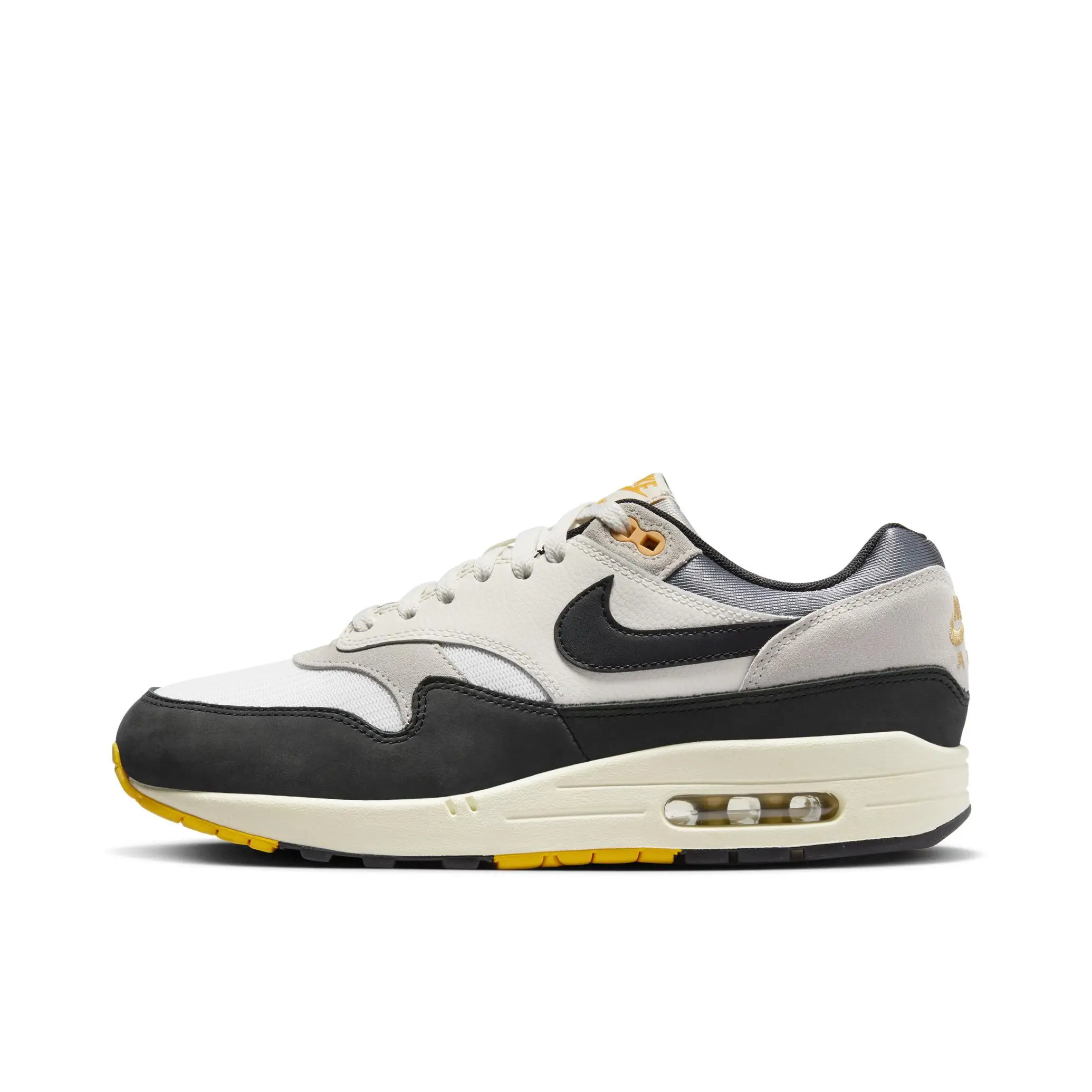 Nike Air Max 1 для женщин и мужчин 87, белые, черные, желтые, дышащие, легкие кроссовки в стиле ретро с воздушной амортизацией FN7487-133
Nike Air Max 1 для женщин и мужчин 87, белые, черные, желтые, дышащие, легкие кроссовки в стиле ретро с воздушной амортизацией FN7487-133
