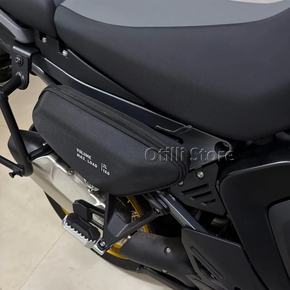 For BMW R1300GS Adventure R 1300 GSA R1300 GS ADV 2024 2025 2026 Motorcycle Side Frame Bag Storage Package Bags Waterproof Bag
For BMW R1300GS Adventure R 1300 GSA R1300 GS ADV 2024 2025 2026 Motorcycle Side Frame Bag Storage Package Bags Waterproof Bag