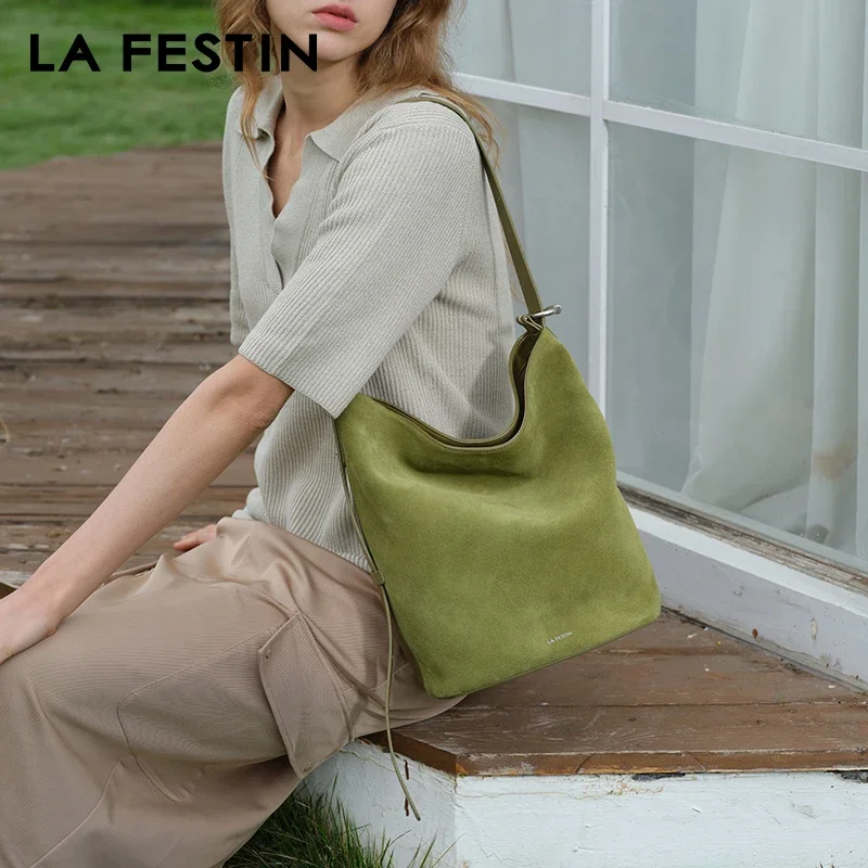 LA FESTIN Original Brand Shoulder Bag Designer Luxury Bag Bucket Bag Crossbody Bag Handbag Women Autumn and Winter Bags
LA FESTIN Original Brand Shoulder Bag Designer Luxury Bag Bucket Bag Crossbody Bag Handbag Women Autumn and Winter Bags