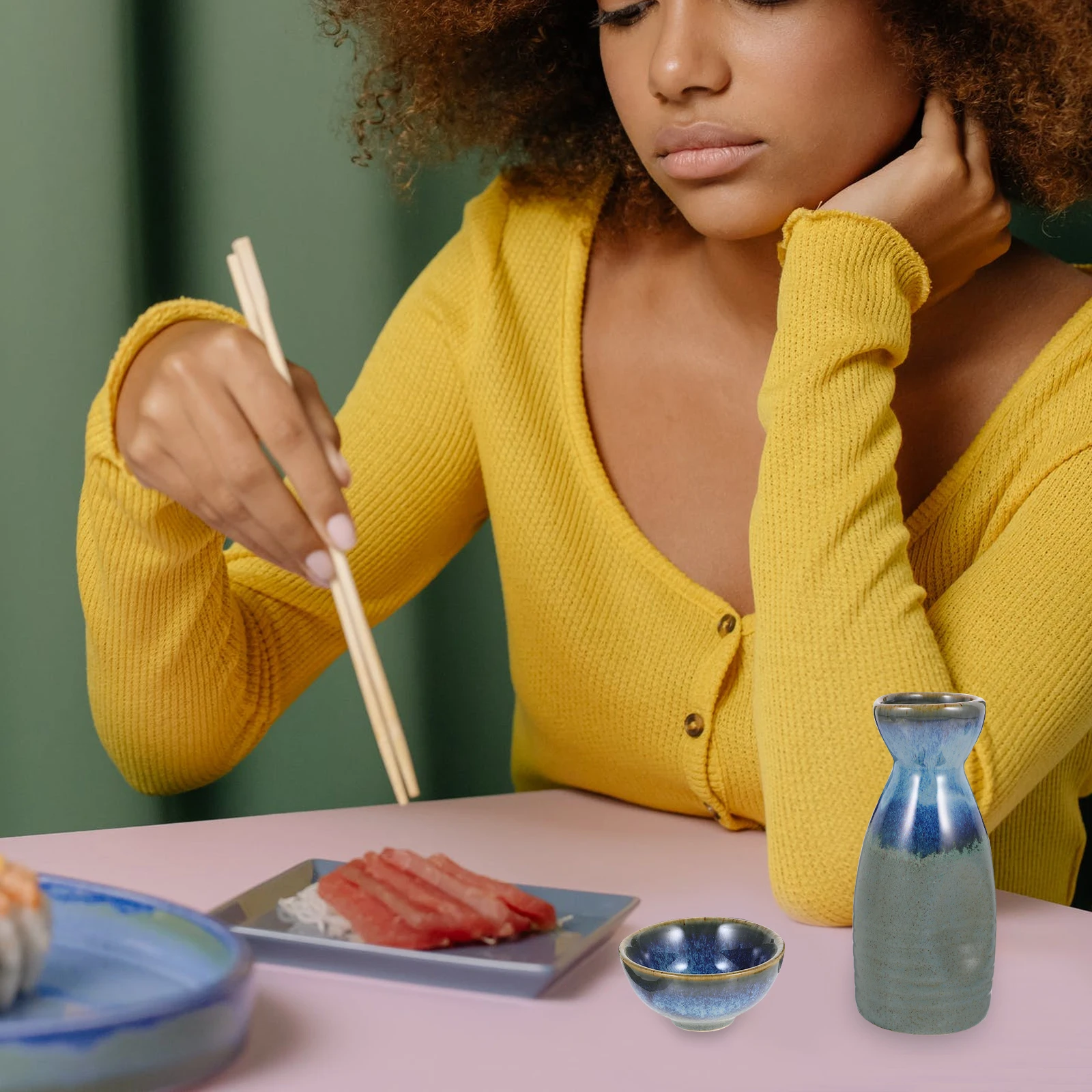 1Set Ceramic Sake Cup and Pot Japanese Style Smooth Surface Safe for Family Bar Restaurant Gathering Ceramic Sake Serving Pot
1Set Ceramic Sake Cup and Pot Japanese Style Smooth Surface Safe for Family Bar Restaurant Gathering Ceramic Sake Serving Pot