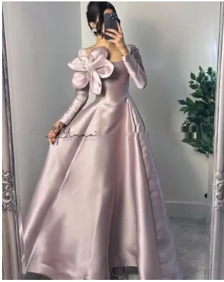 customized Square Neck Prom Dresses with Flower Decorate Long Sleeve Evening Formal Dress robes de soirée فساتين للمناسبات الخاص
customized Square Neck Prom Dresses with Flower Decorate Long Sleeve Evening Formal Dress robes de soirée فساتين للمناسبات الخاص