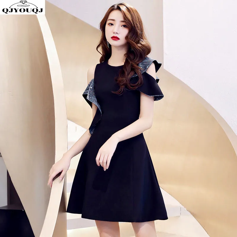 2024 Spring/Summer Korean Edition New Short Evening Dress Solid Color Slim Fit Fashion Queen Dress Trend
2024 Spring/Summer Korean Edition New Short Evening Dress Solid Color Slim Fit Fashion Queen Dress Trend