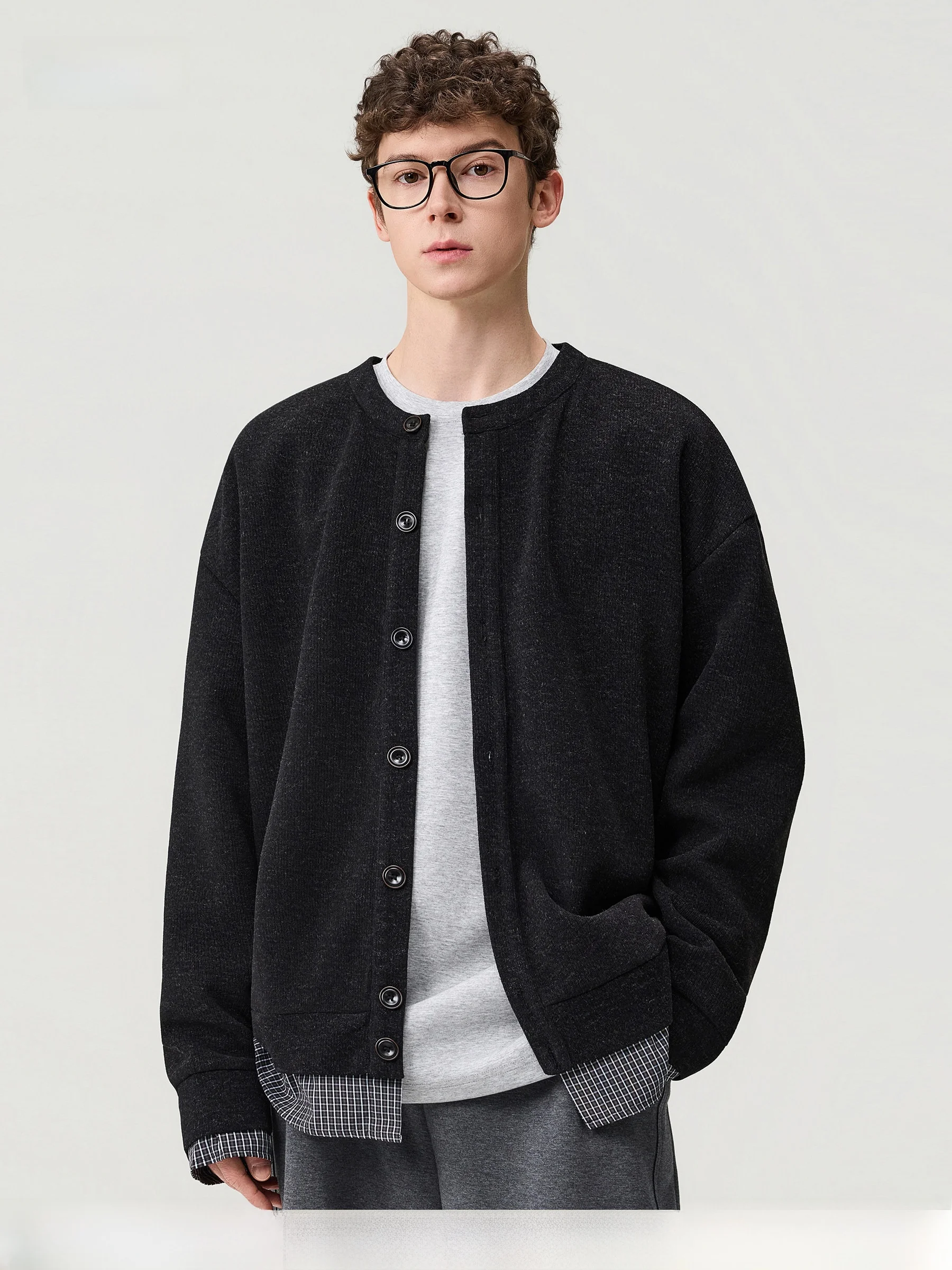DPX Men's Knitted Wool Blend Long Sleeve Open Cardigan Casual Loose Fit Autumn Outerwear Classic Preppy Style Breathable Jacket
DPX Men's Knitted Wool Blend Long Sleeve Open Cardigan Casual Loose Fit Autumn Outerwear Classic Preppy Style Breathable Jacket