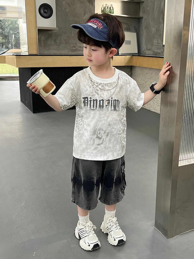 Children's Summer Outfits2026New summer suits for older boys, casual children's clothing, trendy baby clothes
Children's Summer Outfits2026New summer suits for older boys, casual children's clothing, trendy baby clothes