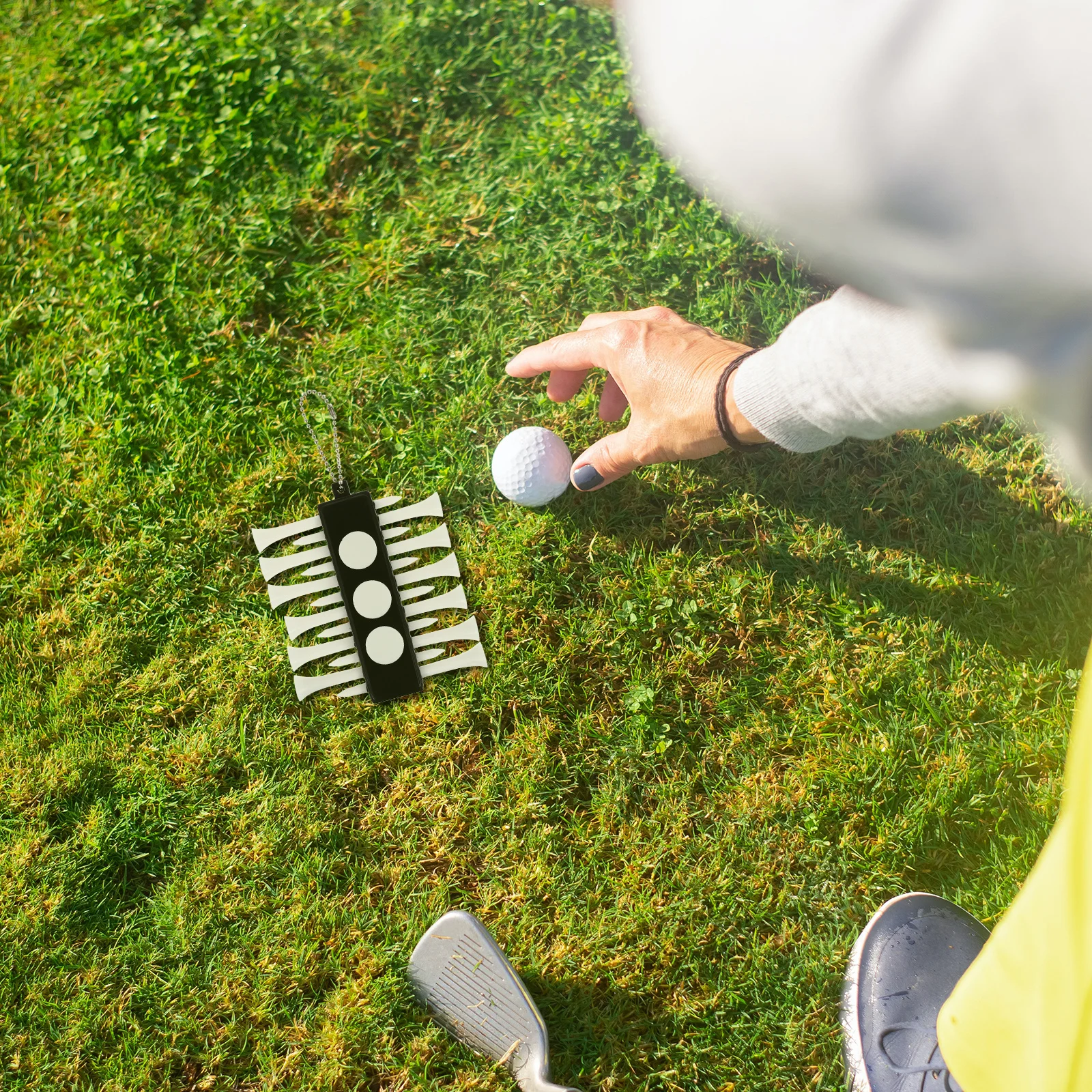 2Pcs Golf Tee Holder Strong Anti-Wear Tee Carrier Compact Design Lightweight Golfing Supply for Golf Lovers Outdoor Use
2Pcs Golf Tee Holder Strong Anti-Wear Tee Carrier Compact Design Lightweight Golfing Supply for Golf Lovers Outdoor Use