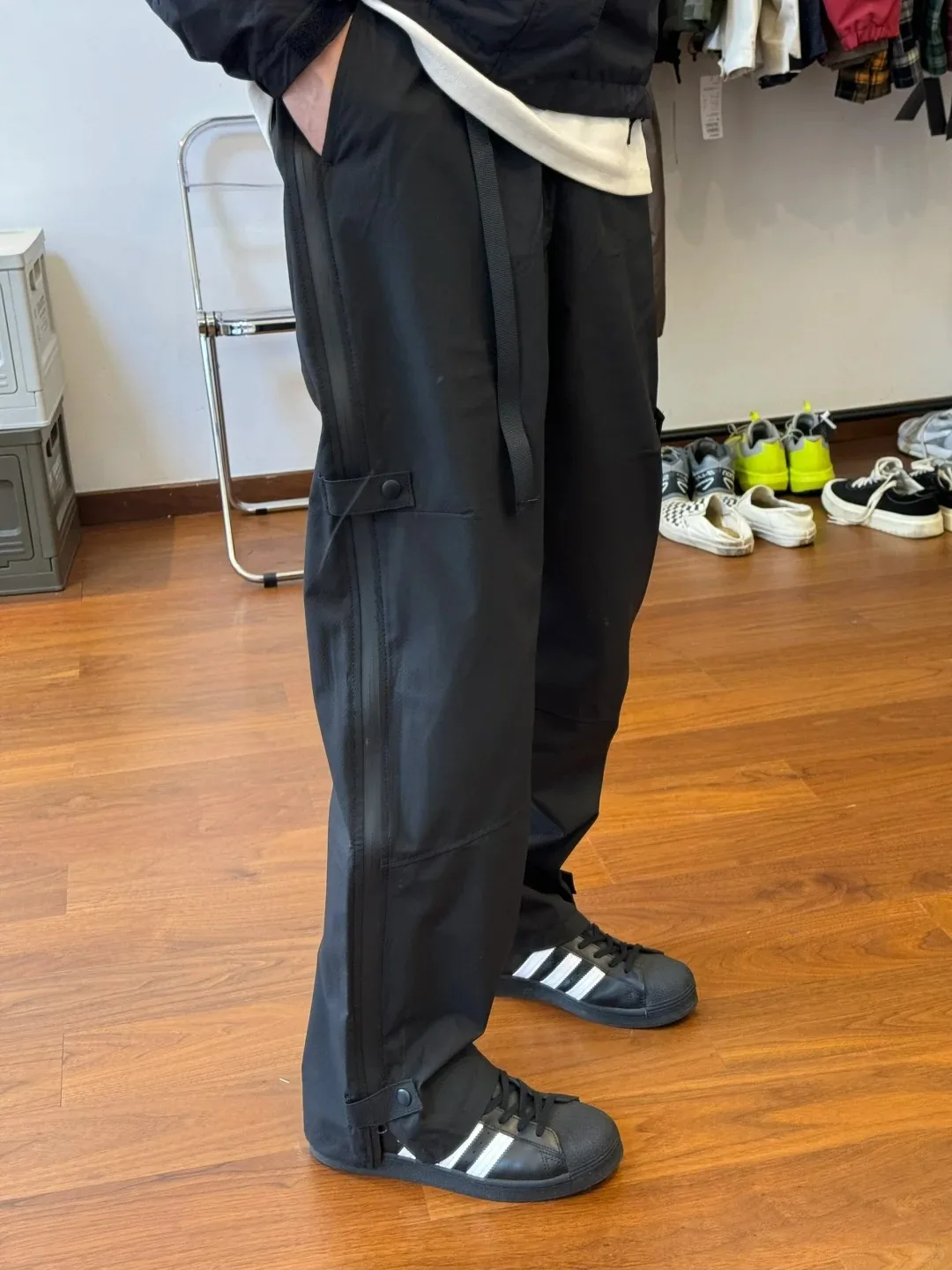 Men's Summer Thin Casual Pants Windproof Waterproof Hiking Mountain Climbing Leisure Long Trousers Faionable American Funct...
Men's Summer Thin Casual Pants Windproof Waterproof Hiking Mountain Climbing Leisure Long Trousers Faionable American Funct...