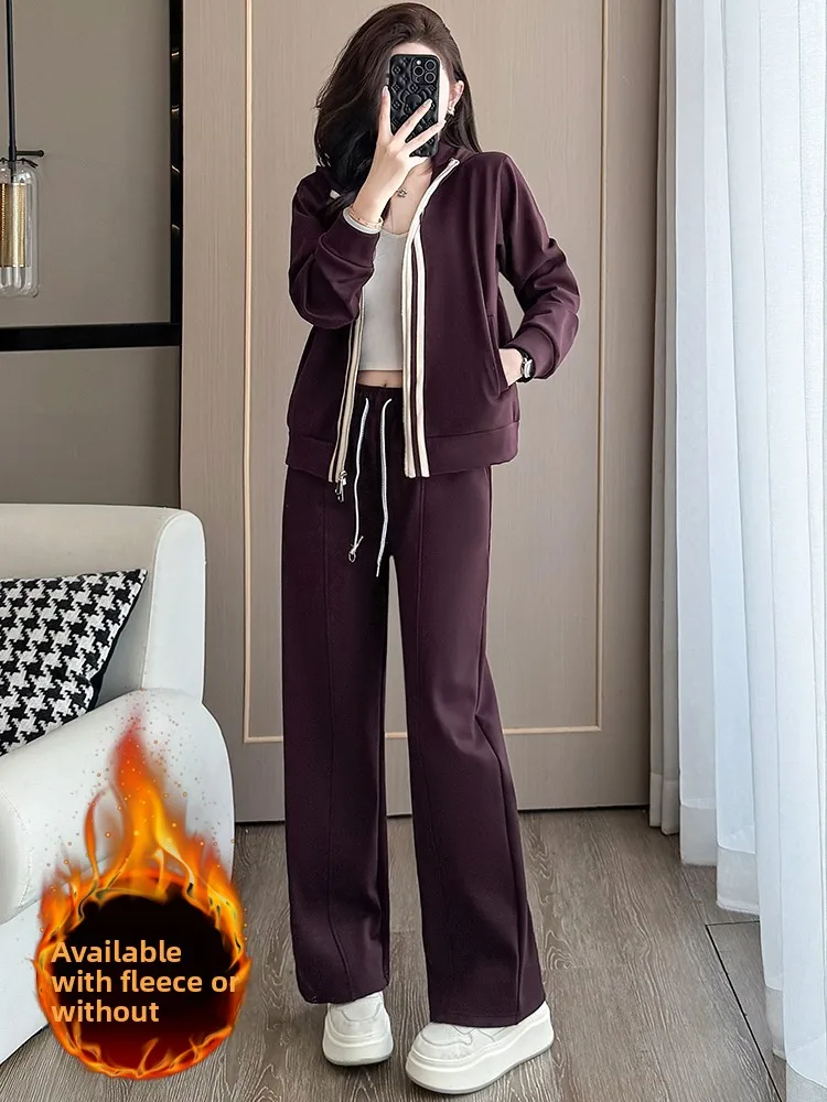 Elegant Winter Sportswear Set Women's Casual Fleece-Lined Wide Leg Pants Top Two-Piece Suit Comfortable High-Waisted Hoodie
Elegant Winter Sportswear Set Women's Casual Fleece-Lined Wide Leg Pants Top Two-Piece Suit Comfortable High-Waisted Hoodie