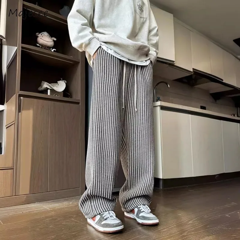 Pants Men Striped Autumn Spring All-match Simple Drawstring Casual Loose Chic Japanese Style Straight Trousers Cozy Fashion New
Pants Men Striped Autumn Spring All-match Simple Drawstring Casual Loose Chic Japanese Style Straight Trousers Cozy Fashion New