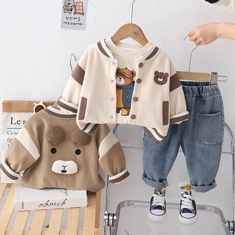 2025 Spring new boys' sports baseball jacket, long-sleeved three-piece set, and casual long pants for baby boys are trendy
2025 Spring new boys' sports baseball jacket, long-sleeved three-piece set, and casual long pants for baby boys are trendy