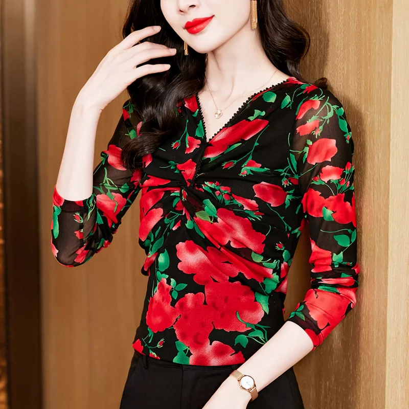 Spring Autumn Women Fashion T-Shirts Mesh Folds V Neck Long Sleeve Print Flowers Top Female Stretch Slim Top
Spring Autumn Women Fashion T-Shirts Mesh Folds V Neck Long Sleeve Print Flowers Top Female Stretch Slim Top