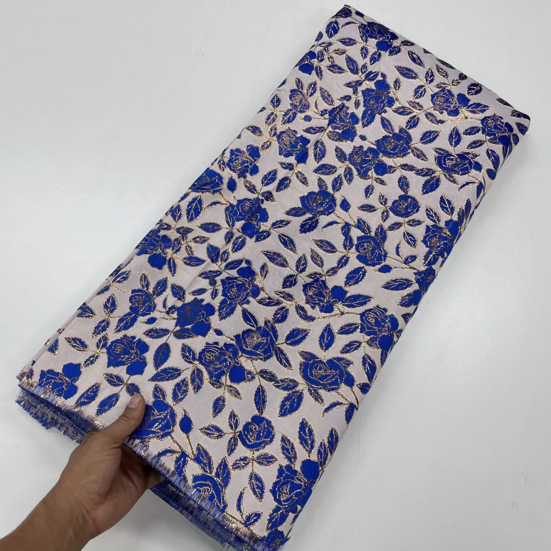 Latest Royal Blue African Brocade Jacquard Lace Fabric 2023 Nigerian French Gilding Lace Fabric For Wedding Party Dress KRC23211
Latest Royal Blue African Brocade Jacquard Lace Fabric 2023 Nigerian French Gilding Lace Fabric For Wedding Party Dress KRC23211