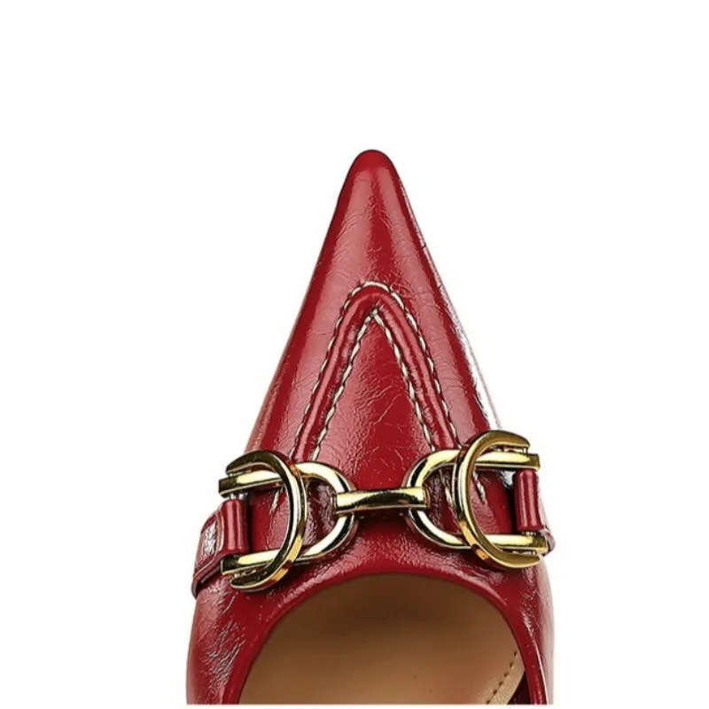 Womens Shoes Exquisite Metal Decoration Pointed Tip High Heels for Woman Fashion Model Casual Shoes Designer Shoes Zapatos Mujer
Womens Shoes Exquisite Metal Decoration Pointed Tip High Heels for Woman Fashion Model Casual Shoes Designer Shoes Zapatos Mujer