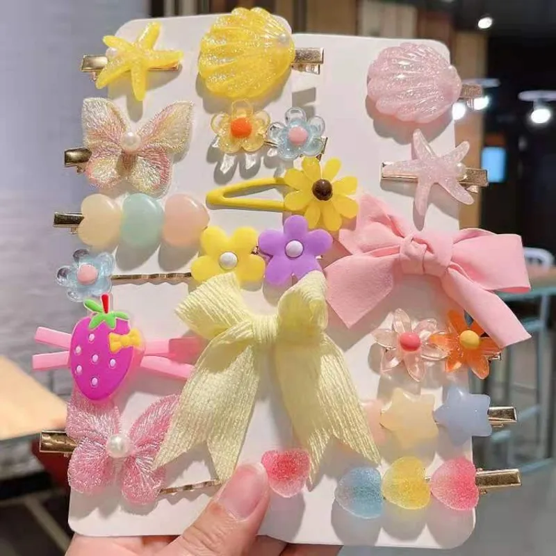 Набор заколок для волос в виде морских звезд, ракушек, цветов и бабочек, заколки для челки и непослушных прядей, милые и очаровательные заколки для девочек и детей на каждый день
Набор заколок для волос в виде морских звезд, ракушек, цветов и бабочек, заколки для челки и непослушных прядей, милые и очаровательные заколки для девочек и детей на каждый день