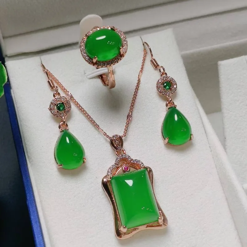 Natural Ice Color Chalcedony Inlay Set Women's Versatile Accessories
Natural Ice Color Chalcedony Inlay Set Women's Versatile Accessories