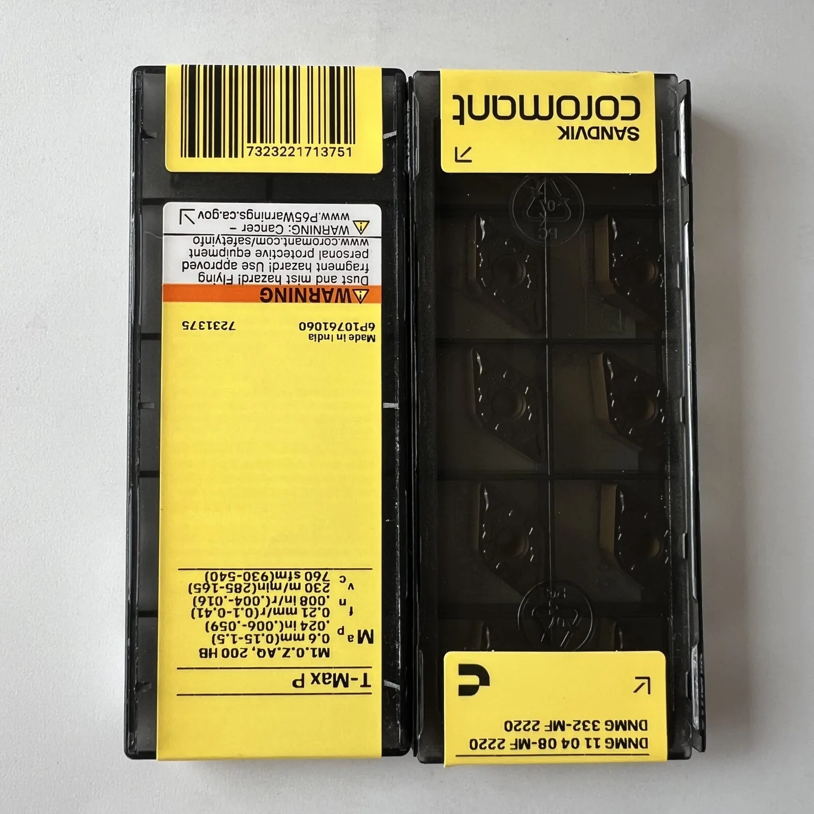 SANDVIK / DNMG110408-MF 2220 / Original Swedish hard alloy blade 10 Pcs
SANDVIK / DNMG110408-MF 2220 / Original Swedish hard alloy blade 10 Pcs